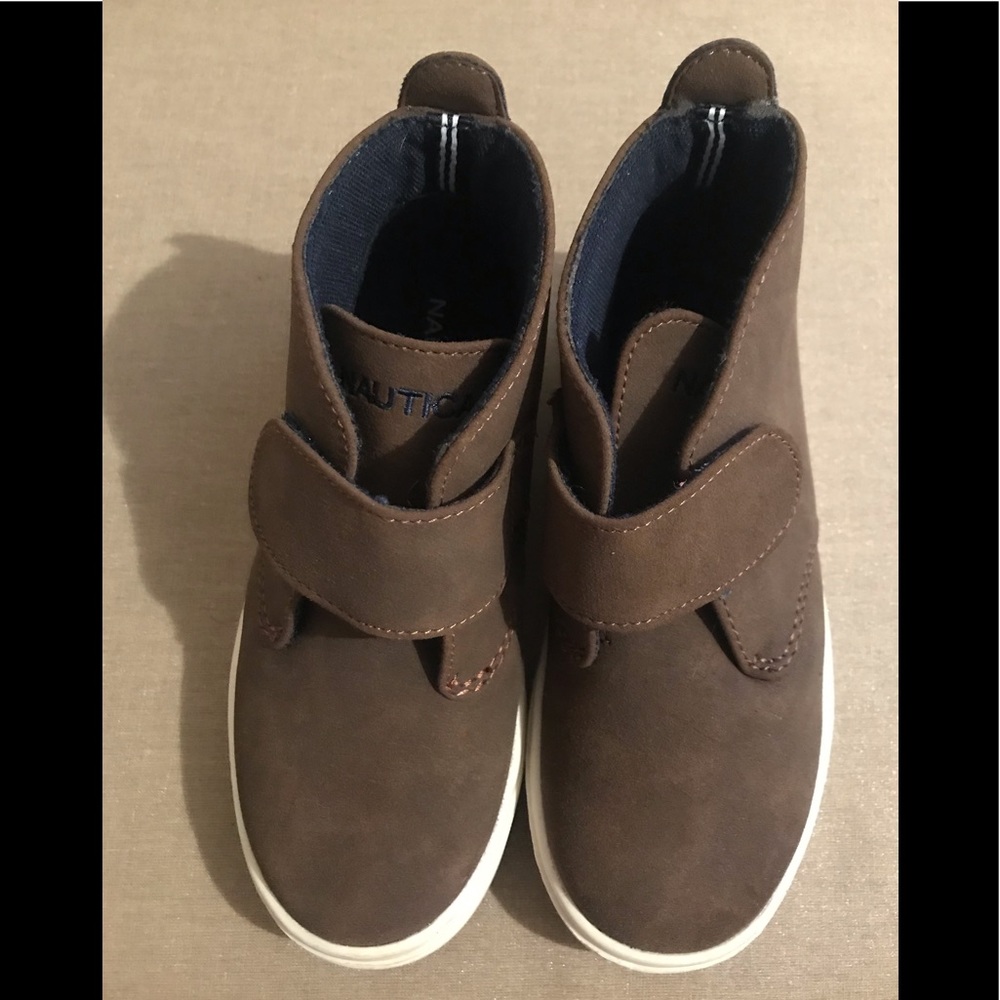 Nautica Pierson toddler boys brown boots size 10